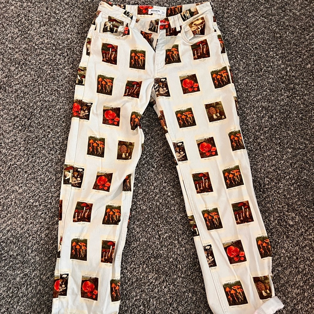 Pull & Bear Mushroom Pants